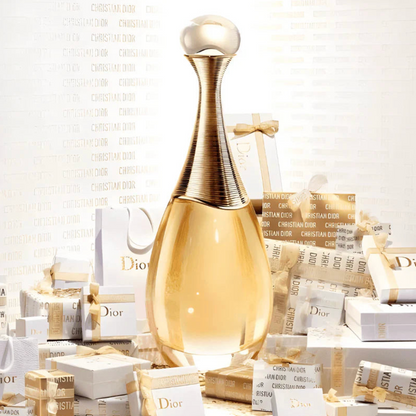 1-ET FIZESS, 4-ET KAPJ! Exkluzív prémium női parfümök szettje: Good Girl, La Vie Est Belle, Lancôme Idôle és J'adore (Eau de Parfum, mindegyik 100 ml)